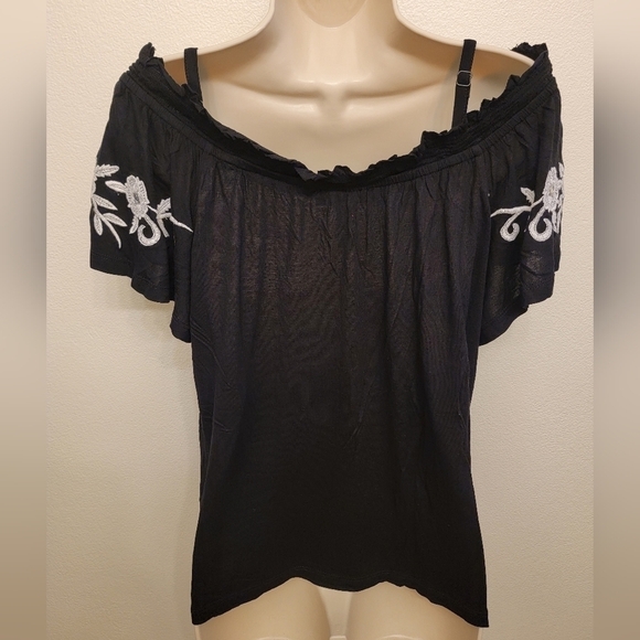 International Concepts (INC) Short Sleeve Top - Picture 5 of 5